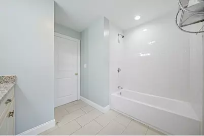 305 Lynn St, Malden, MA 02148 - Photo 37