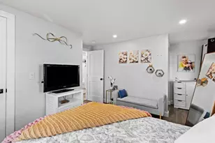 16 Thomas Ave, Plymouth, MA 02360 - Photo 21