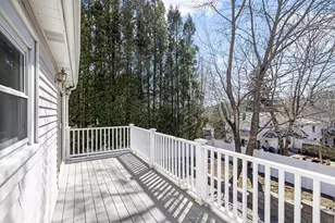 160 Ravenswood Rd, Waltham, MA 02453 - Photo 27