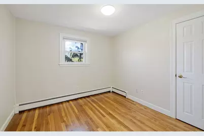 160 Ravenswood Road, Waltham, MA 02453 - Photo 11