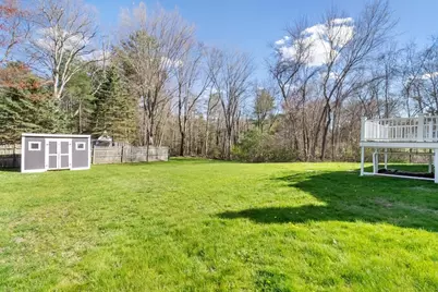 362 Center St, Hanover, MA 02339 - Photo 37