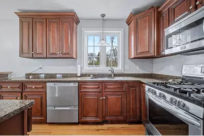 23 Gammon St, Brockton, MA 02301 - Photo 7