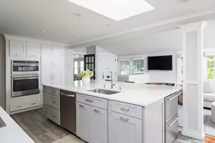 117 Hobart St, Hingham, MA 02043 - Photo 11