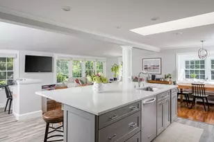 117 Hobart St, Hingham, MA 02043 - Photo 15