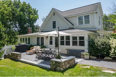117 Hobart St, Hingham, MA 02043 - Photo 33