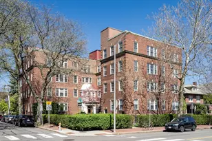 393 Broadway, Cambridge, MA 02139 - Photo 1