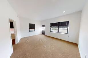 61 Washington, Weymouth, MA 02188 - Photo 3