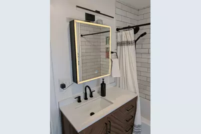98 Rock Glen Rd, Medford, MA 02155 - Photo 19
