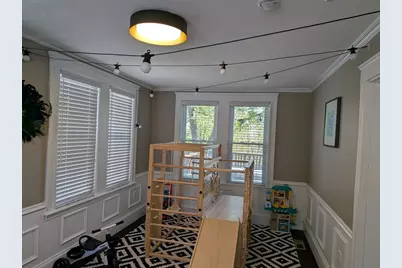98 Rock Glen Rd, Medford, MA 02155 - Photo 7