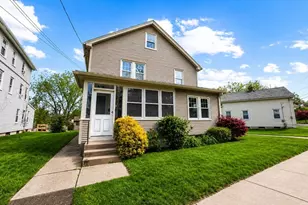 156 South St, Chicopee, MA 01013 - Photo 1