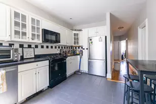 853 E 1st St, Boston, MA 02127 - Photo 3