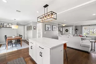 85 Prattown Ln, Bridgewater, MA 02324 - Photo 5