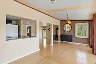 153 Shoreline Dr, West Brookfield, MA 01585 - Photo 17