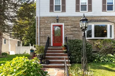 12 Headland Way, Medford, MA 02155 - Photo 3