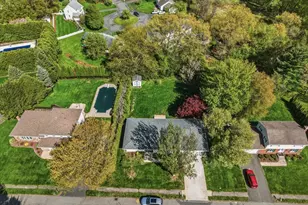 35 Chestnut Hill, South Hadley, MA 01075 - Photo 5
