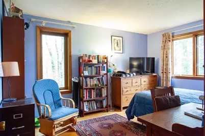 305 Strong St, Amherst, MA 01002 - Photo 27