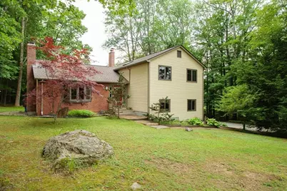 305 Strong St, Amherst, MA 01002 - Photo 1