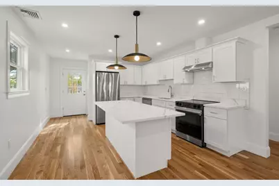 28 Pitcher Ave, Medford, MA 02155 - Photo 9