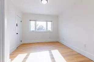 633 E 6th St, Boston, MA 02127 - Photo 13