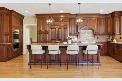 2 Bartlett Road, Westford, MA 01886 - Photo 5