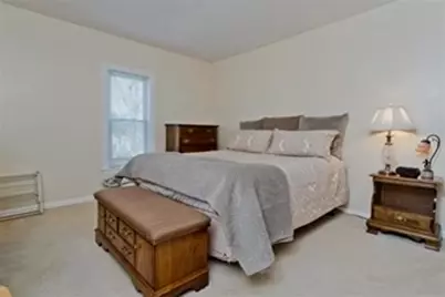 27 Morgan St., Holyoke, MA 01040 - Photo 33