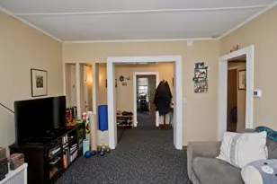 27 Morgan St, Holyoke, MA 01040 - Photo 9