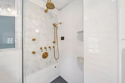 51 Fairfield St, Newton, MA 02460 - Photo 11