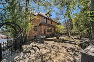 51 Fairfield St, Newton, MA 02460 - Photo 17
