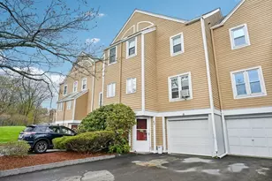 42 Wrentham Rd, Worcester, MA 01602 - Photo 19