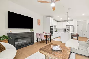 300 Martins Lndg, North Reading, MA 01864 - Photo 11