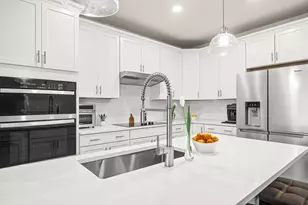 300 Martins Lndg, North Reading, MA 01864 - Photo 3