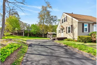 75 Connors St, Fitchburg, MA 01420 - Photo 25