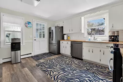 40 Old Farm Rd, North Attleboro, MA 02760 - Photo 13