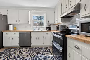 40 Old Farm Rd, North Attleboro, MA 02760 - Photo 11