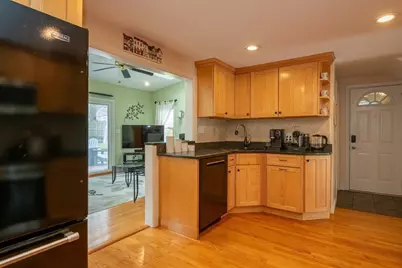 189 West Shore Dr, Marblehead, MA 01945 - Photo 19