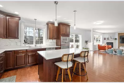 41 Sunset Ave, Norwood, MA 02062 - Photo 7