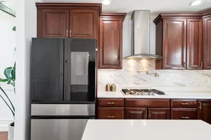 41 Sunset Ave, Norwood, MA 02062 - Photo 9