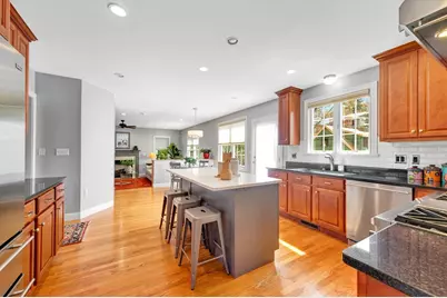 11 Rockland Avenue, Arlington, MA 02474 - Photo 13