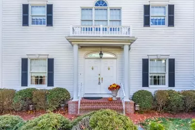 17 Webster St #1, Malden, MA 02148 - Photo 3