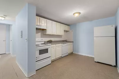 71 Oxford Ave #A, Cambridge, MA 02138 - Photo 3