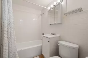 71 Oxford Ave, Cambridge, MA 02138 - Photo 17