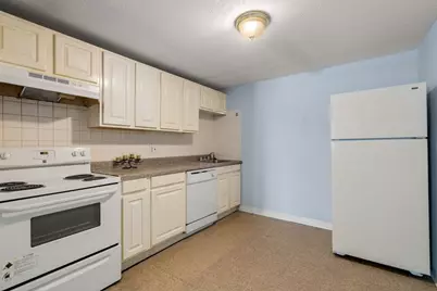 71 Oxford Ave #A, Cambridge, MA 02138 - Photo 3