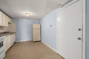 71 Oxford Ave, Cambridge, MA 02138 - Photo 15