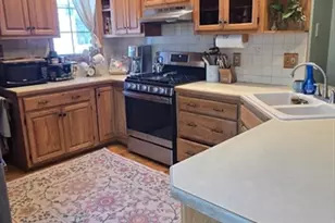 42 Sheridan St, Haverhill, MA 01830 - Photo 17