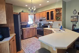 42 Sheridan St, Haverhill, MA 01830 - Photo 15
