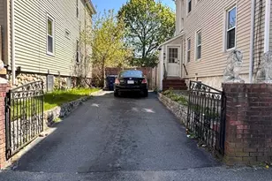 156 Holly St, New Bedford, MA 02746 - Photo 7