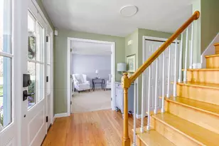 22 Dogwood Ln, Medway, MA 02053 - Photo 3
