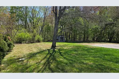 698 Church St #2, Northbridge, MA 01588 - Photo 19