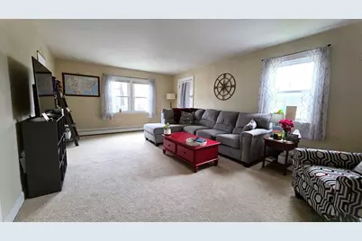 698 Church St #2, Northbridge, MA 01588 - Photo 3