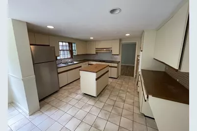 31 Blood Rd, Andover, MA 01810 - Photo 3